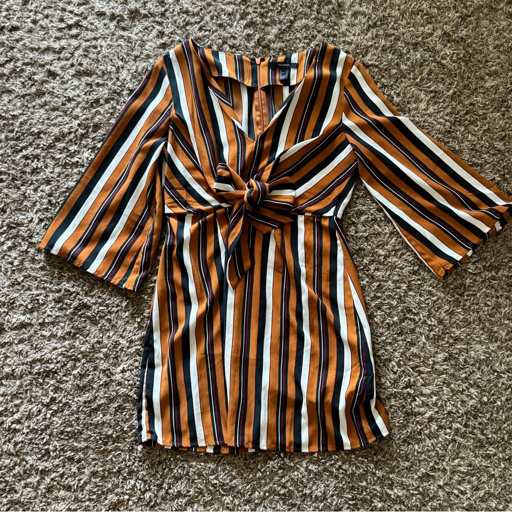 Forever 21 Size S Flowy Striped Dress